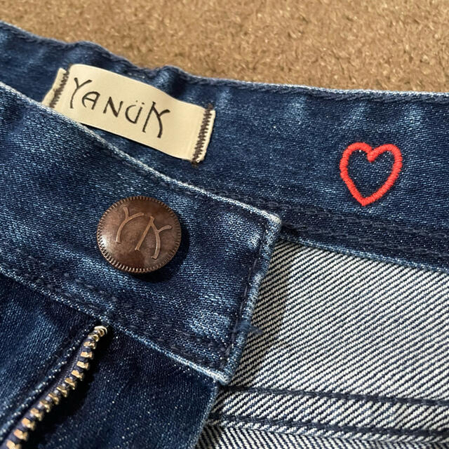 YANUK(ヤヌーク)のヤヌーク yanuk 金子綾さんコラボデニム ハイライズスリムテーパード 25 レディースのパンツ(デニム/ジーンズ)の商品写真