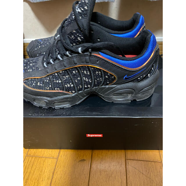 NIKE(ナイキ)のsupreme NIKE Air Max Tailwind 4 メンズの靴/シューズ(スニーカー)の商品写真