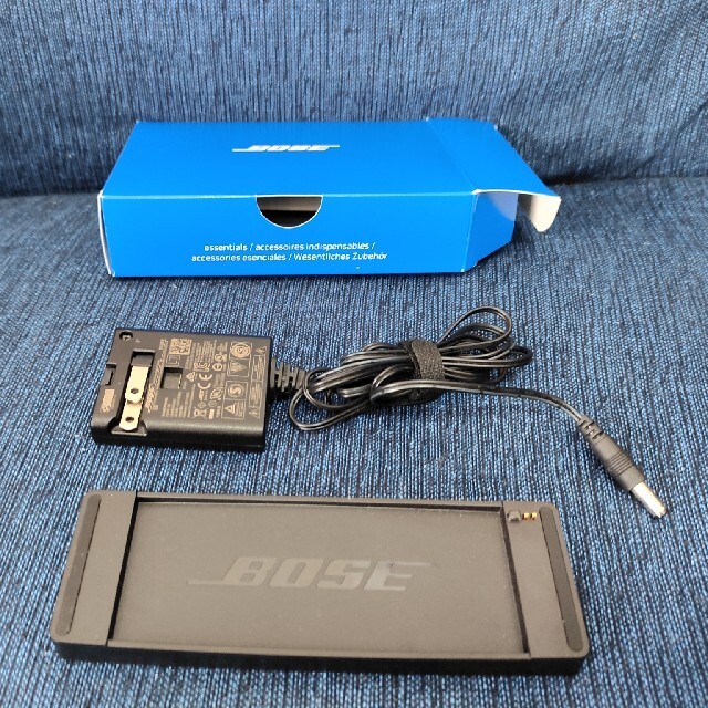 BOSE(ボーズ)のBOSE SoundLink Mini スマホ/家電/カメラのオーディオ機器(スピーカー)の商品写真