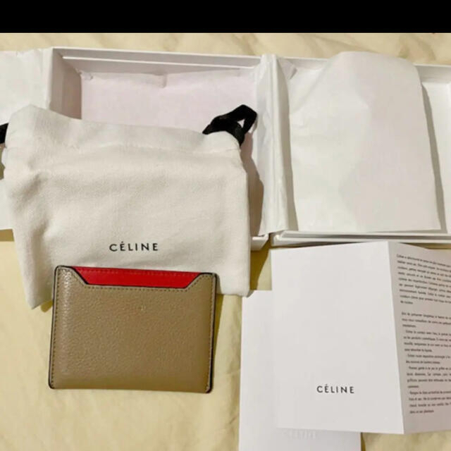 celine(セリーヌ)のセリーヌ　バイカラー　 カードケース　パスケース　旧ロゴ レディースのファッション小物(名刺入れ/定期入れ)の商品写真