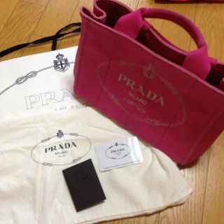 プラダ(PRADA)のプラダ カナパSS ピンク(トートバッグ)