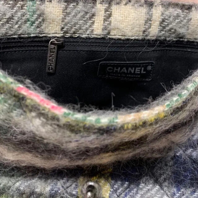 CHANEL(シャネル)のCHANEL シャネル デカマトラッセ フラップバッグ チェック柄 レディースのバッグ(ショルダーバッグ)の商品写真