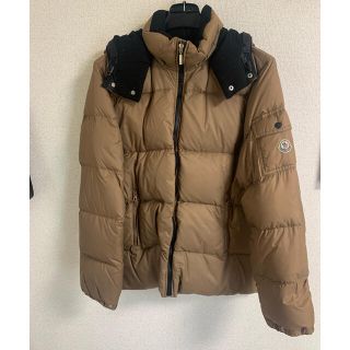 モンクレール(MONCLER)のモンクレール　ダウンジャケット　ベージュ　クリーニング済(ダウンジャケット)