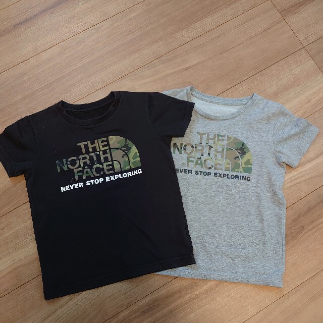 THE NORTH FACE(ザノースフェイス)のちゃりょ様専用ノースフェイス キッズ Tシャツ ２枚セット キッズ/ベビー/マタニティのキッズ服男の子用(90cm~)(Tシャツ/カットソー)の商品写真