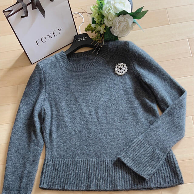 FOXEY カシミヤ100％ 美品 (rene)の通販 by mimi♡⃛｜フォクシーならラクマ - FOXEY Sweater アシンメトリー 安い日本製