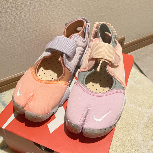 NIKE(ナイキ)の新作　NIKE  ナイキ　エアリフト　マルチカラー　25cm  レディースの靴/シューズ(スニーカー)の商品写真