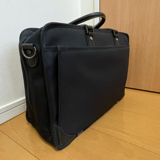 TUMI(トゥミ)の【値下げ】ビジネスバック＋TUMIのPCケース付き メンズのバッグ(ビジネスバッグ)の商品写真