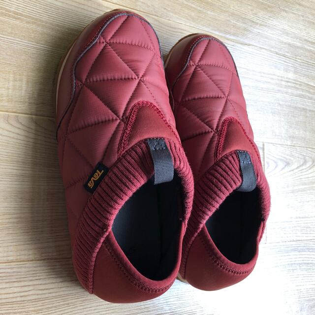 Teva(テバ)の新品✨未使用✨Tevaテバ　スリッポン　26cm メンズの靴/シューズ(スニーカー)の商品写真