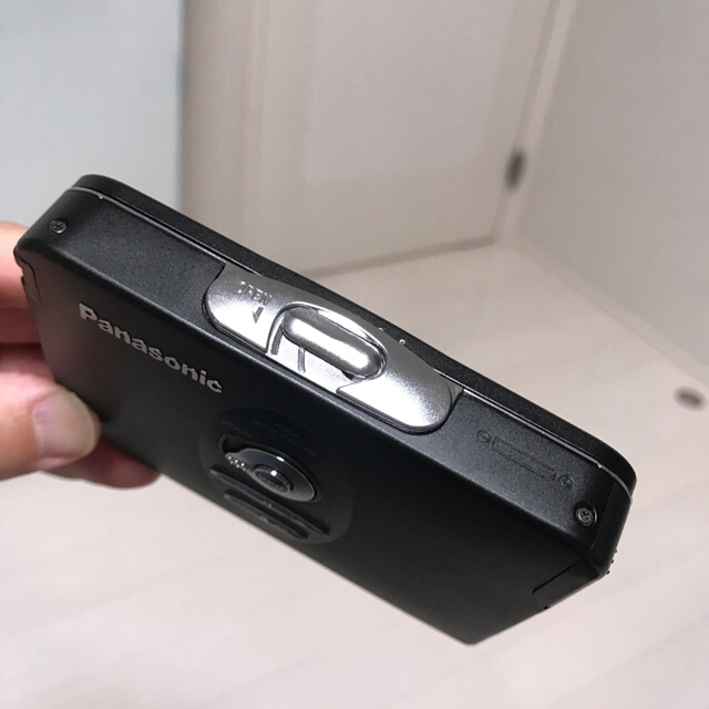 Panasonic(パナソニック)の【極美品DE可動品】Panasonic カセット プレーヤー RQ-SX33 スマホ/家電/カメラのオーディオ機器(ポータブルプレーヤー)の商品写真