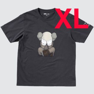 ユニクロ(UNIQLO)の新品　XL UNIQLO KAWS Tシャツ　ユニクロ　カウズ　ストリート(Tシャツ/カットソー(半袖/袖なし))