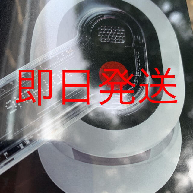 nothing ear (1) スマホ/家電/カメラのオーディオ機器(ヘッドフォン/イヤフォン)の商品写真