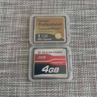 レキサー(Lexar)のコンパクトフラッシュカード4GB＆1GB(シリコンパワー&レキサー)(デジタル一眼)