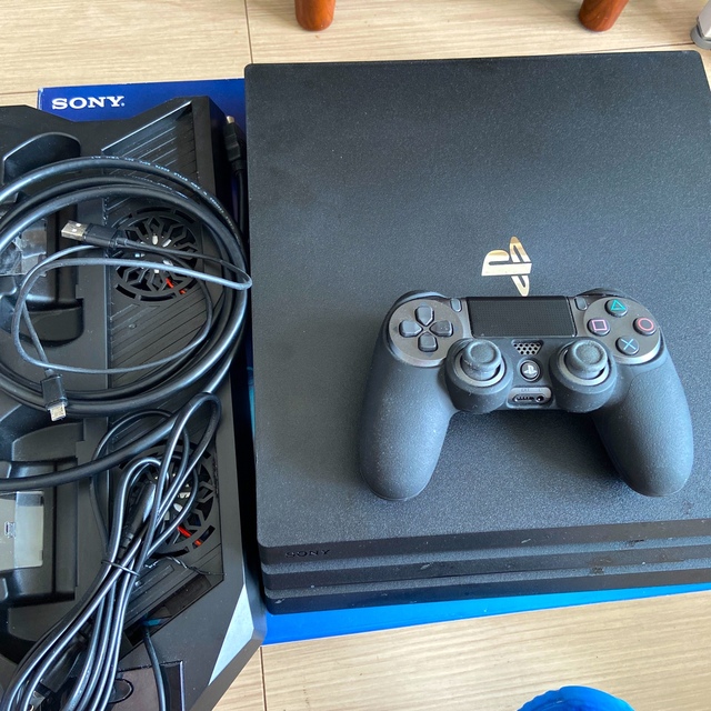 SONY PlayStation4 CUH-7200BB01プレステ4プロ