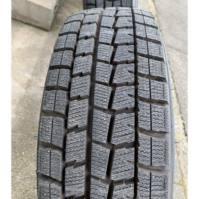 DUNLOP(ダンロップ)の175/65r14 スタッドレスアルミセット　超美品　DL ウインターマックス 自動車/バイクの自動車(タイヤ・ホイールセット)の商品写真