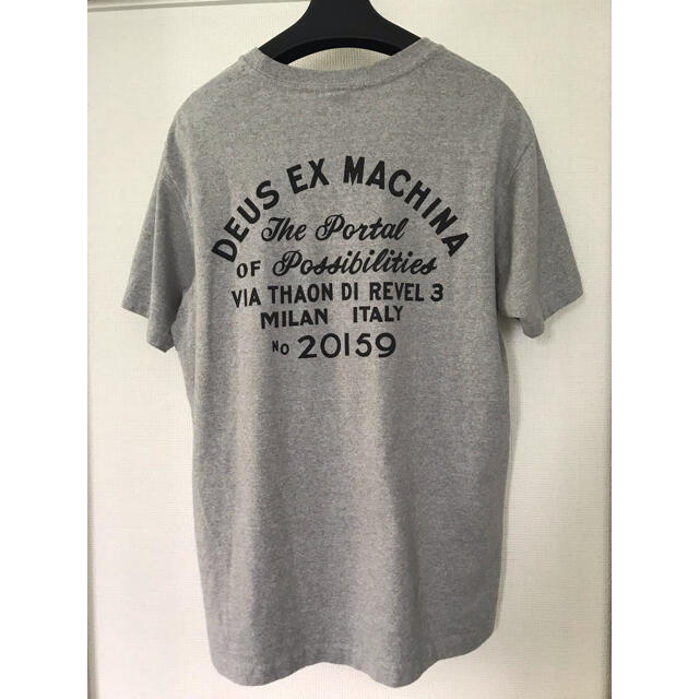 Deus ex Machina(デウスエクスマキナ)のDEUS EX MACHINA Milan Address Tシャツ メンズのトップス(Tシャツ/カットソー(半袖/袖なし))の商品写真