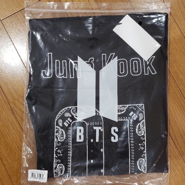 BTS ラッキーボックス ジョングク グク Tシャツ S