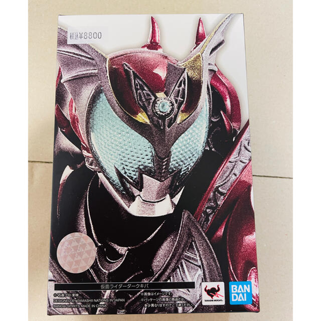 新入荷 S.H.Figuarts（真骨彫製法） 仮面ライダーダークキバ 模型