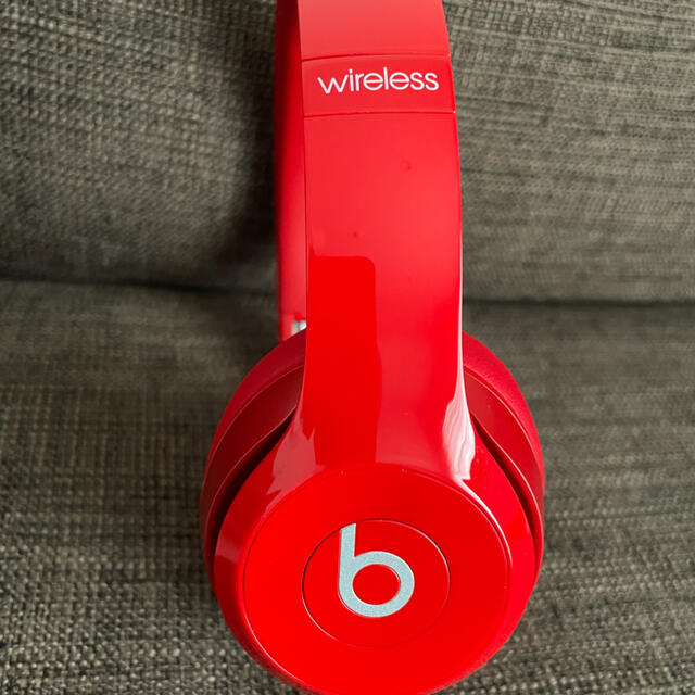 Beats by Dr Dre(ビーツバイドクタードレ)のBeats by Dr Dre SOLO2 WIRELESS RED スマホ/家電/カメラのオーディオ機器(ヘッドフォン/イヤフォン)の商品写真