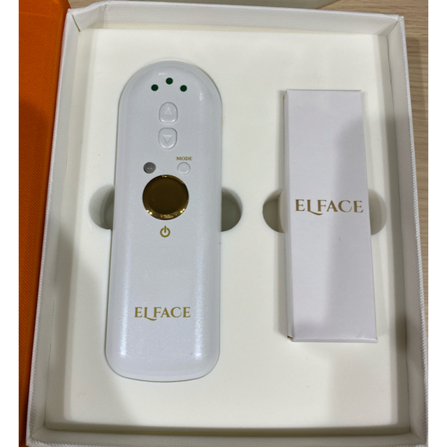 yukiyama様専用♡新品未使用‼︎ELFACE エルフェイス　美顔器　韓国 スマホ/家電/カメラの美容/健康(フェイスケア/美顔器)の商品写真