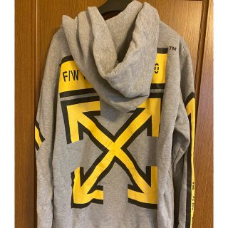 オフホワイト(OFF-WHITE)のオフホワイト　パーカー　(パーカー)