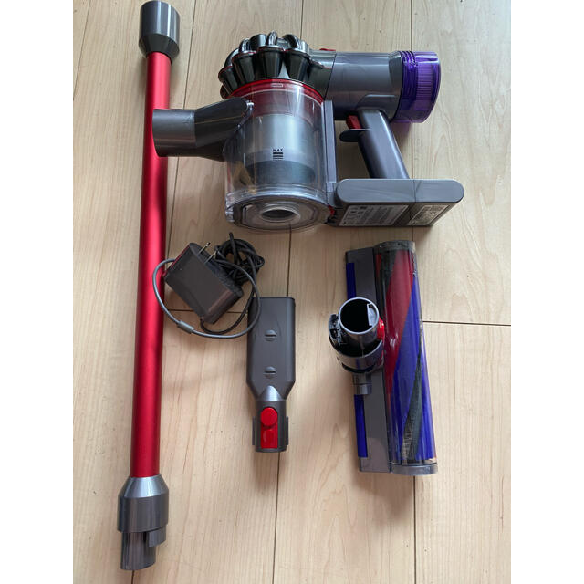 Dyson V8 SV10K 掃除機　コードレスクリーナー 掃除機