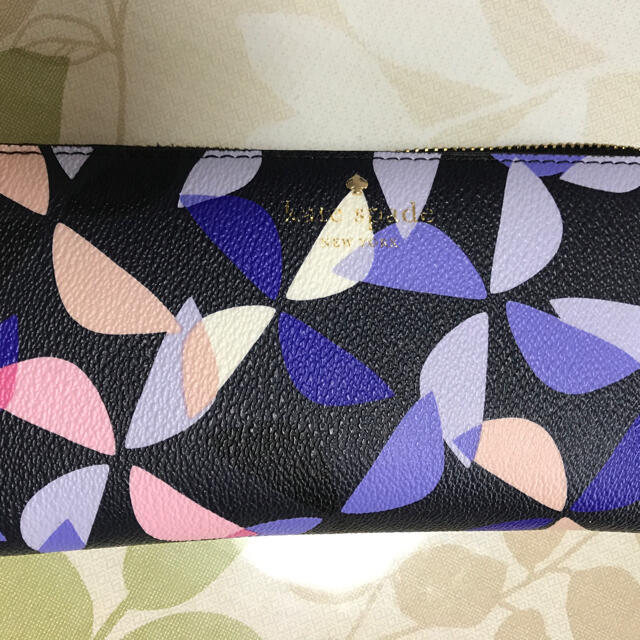 kate spade new york(ケイトスペードニューヨーク)のあんまんさま専用　ケイトスペードのお財布 レディースのファッション小物(財布)の商品写真