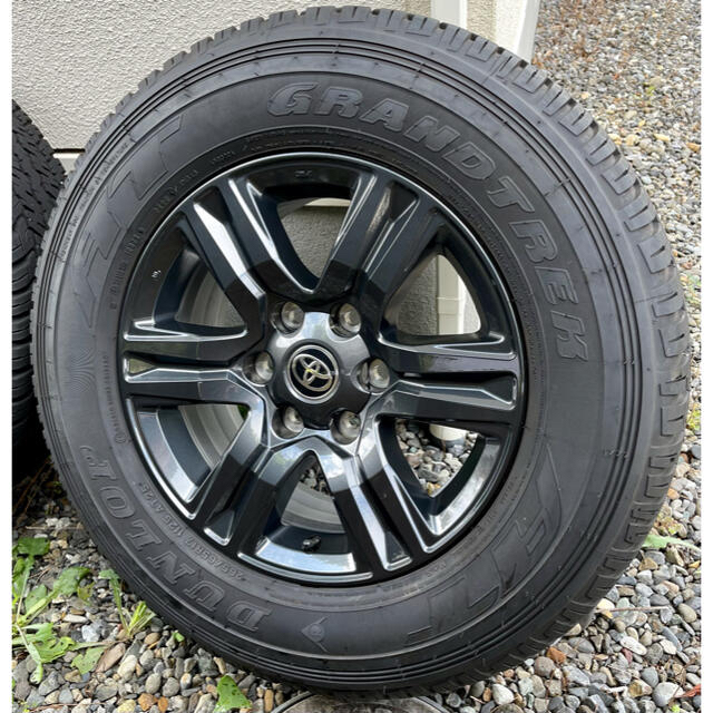 ハイラックス  gun125 後期　純正タイヤホイールセット　265/65R17