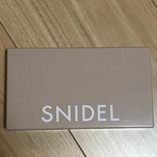 SNIDEL(スナイデル)のsnidel メイクパレット コスメ/美容のキット/セット(コフレ/メイクアップセット)の商品写真