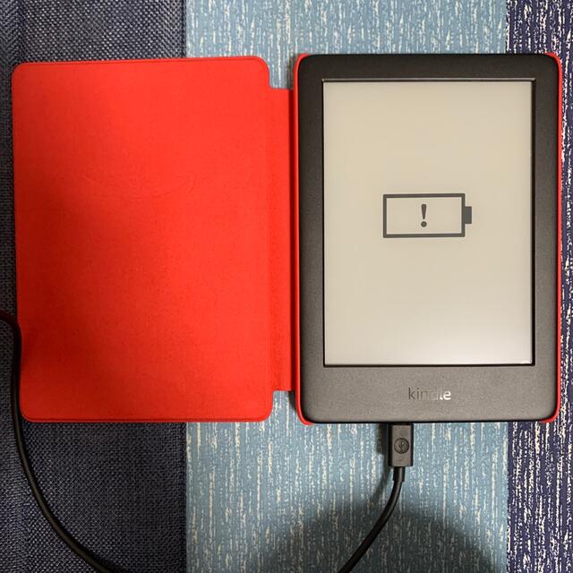 kindle フロントライト搭載 Wi-Fi 8GB ブラック 広告つき スマホ/家電/カメラのPC/タブレット(電子ブックリーダー)の商品写真