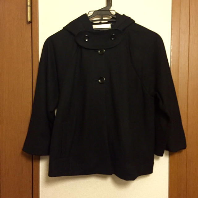 フード付きポンチョ風コート レディースのジャケット/アウター(ポンチョ)の商品写真