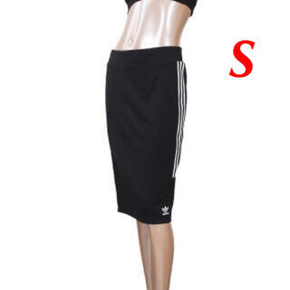 アディダス(adidas)の【レディースＳ】黒　3ストライプ　スカート (ひざ丈スカート)