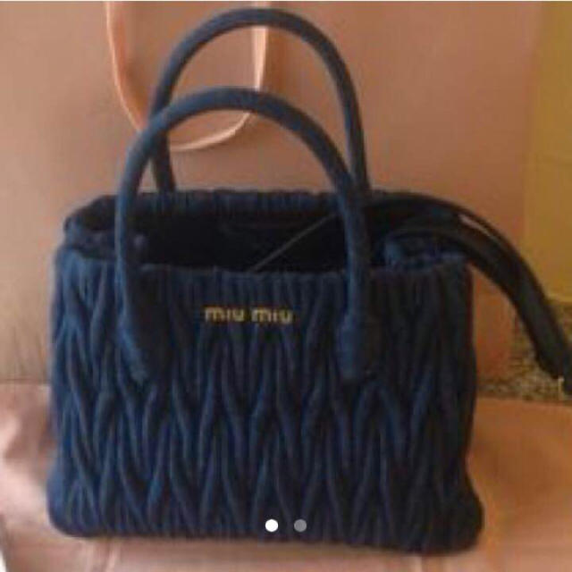 日本製 miumiu デニムマトラッセ ミュウミュウ - ハンドバッグ