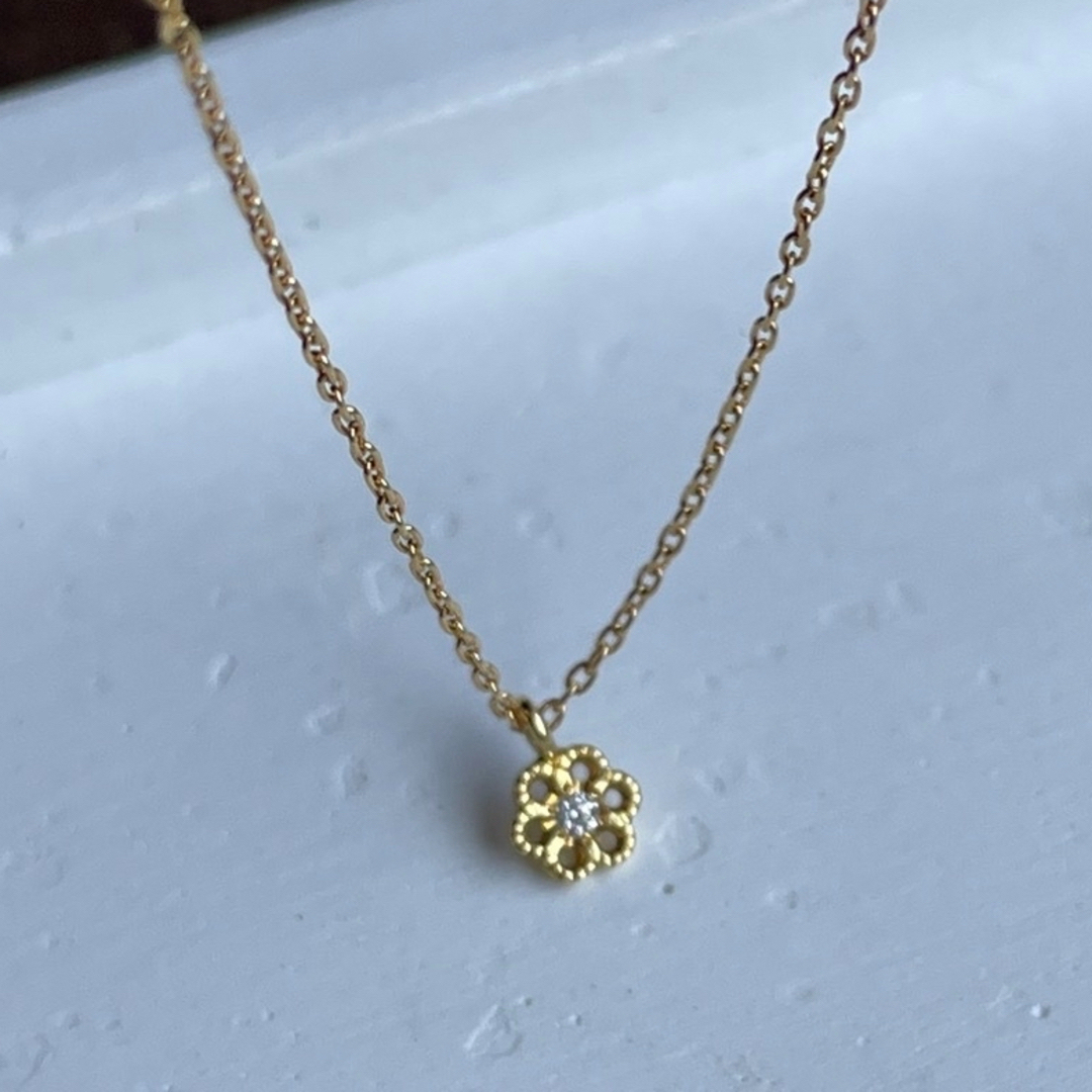 HUM - hum ハム ダイヤモンドk18ネックレス フラワーモチーフの通販 by HUM - hum ハム ダイヤモンドk18ネックレス フラワーモチーフの通販 by