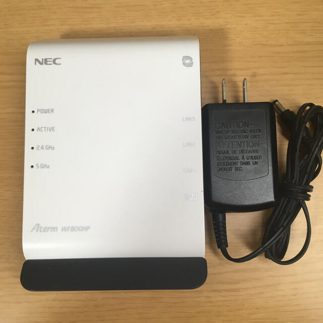 NEC(エヌイーシー)のNEC WF800HP 11ac対応WiFiルーター スマホ/家電/カメラのPC/タブレット(PC周辺機器)の商品写真