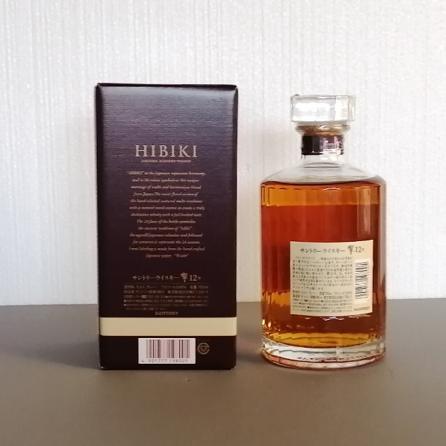 終売品】響12年700ml、箱付、サントリー、響、SUNTORY - ウイスキー