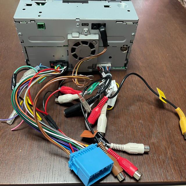 カロッツェリア ディスプレイオーディオ DMH-SZ700