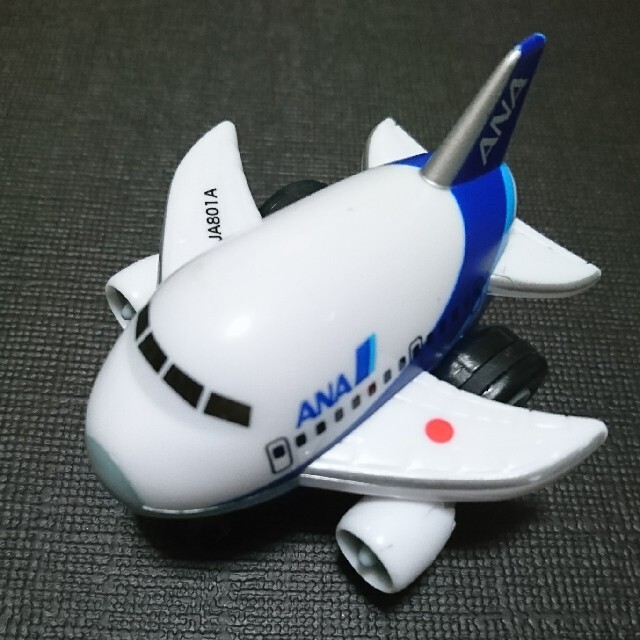 ANA(全日本空輸)(エーエヌエー(ゼンニッポンクウユ))のANA  JA801A  フリクションミニミニ エンタメ/ホビーのおもちゃ/ぬいぐるみ(その他)の商品写真