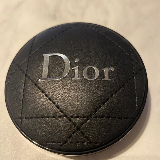 Dior(ディオール)のディオールスキン フォーエヴァークッション コスメ/美容のベースメイク/化粧品(ファンデーション)の商品写真