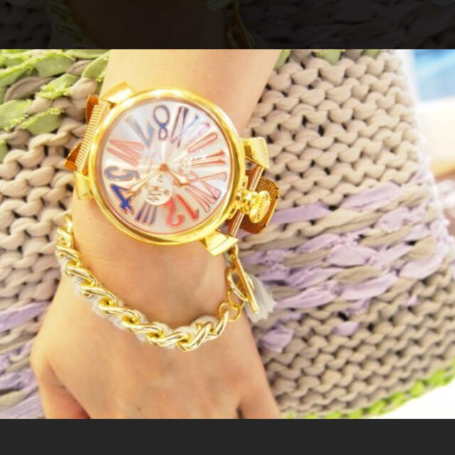 GaGa MILANO(ガガミラノ)のGAGA MILANO♡︎46㎜　時計　レザー付 レディースのファッション小物(腕時計)の商品写真