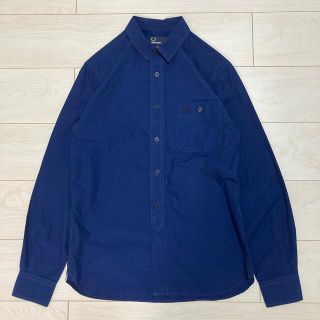 フレッドペリー(FRED PERRY)のフレッドペリー長袖シャツネイビー／古着(シャツ)