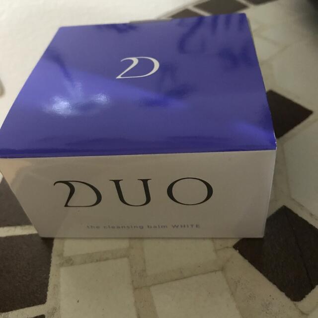 DUO クレンジングバーム　ホワイト90グラム コスメ/美容のスキンケア/基礎化粧品(クレンジング/メイク落とし)の商品写真