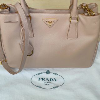 プラダ(PRADA)の【美品】プラダ サフィアーノレザー ピンクベージュ(ハンドバッグ)