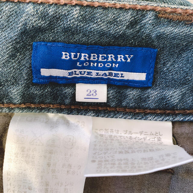 BURBERRY BLUE LABEL(バーバリーブルーレーベル)のバーバリーブルーレーベル  ジーンズ レディースのパンツ(デニム/ジーンズ)の商品写真