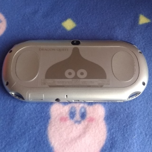 PS Vita ドラゴンクエスト メタルスライムエディション PCH2000 PS Vita ドラゴンクエスト メタルスライムエディション PCH2000
