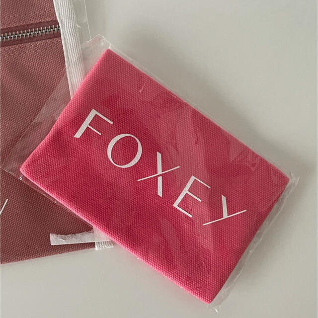 FOXEY(フォクシー)のFOXEY ノベルティ  ティッシュケース レディースのファッション小物(ポーチ)の商品写真
