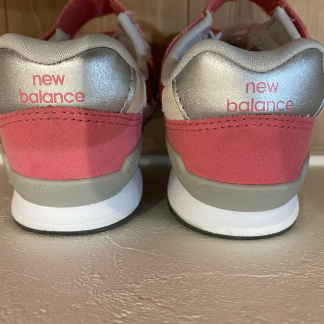 New Balance(ニューバランス)のニューバランス　996 newbalance  18.5センチ キッズ/ベビー/マタニティのキッズ靴/シューズ(15cm~)(スニーカー)の商品写真