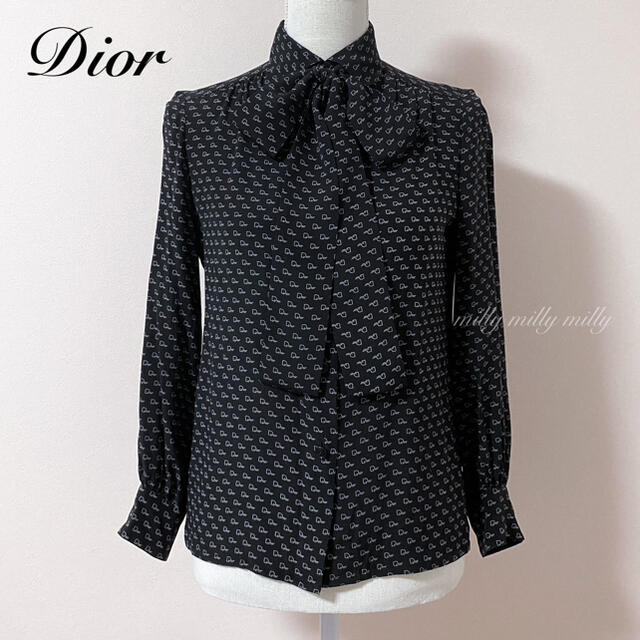 ご成約済みです【Christian Dior】ロゴボウタイブラウス