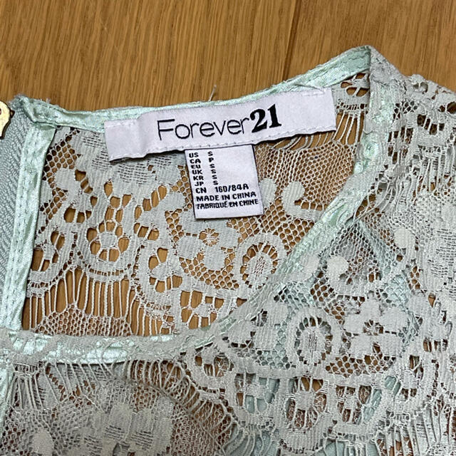 FOREVER 21(フォーエバートゥエンティーワン)のForever21 レースワンピ　 S レディースのワンピース(ミニワンピース)の商品写真