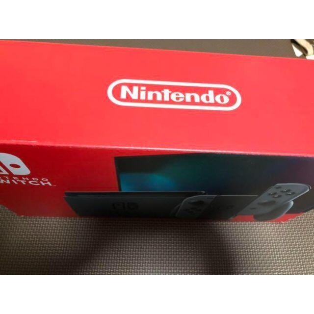 Nintendo Switch(ニンテンドースイッチ)の新品未使用】Nintendo Switch グレー　スイッチ エンタメ/ホビーのゲームソフト/ゲーム機本体(家庭用ゲーム機本体)の商品写真