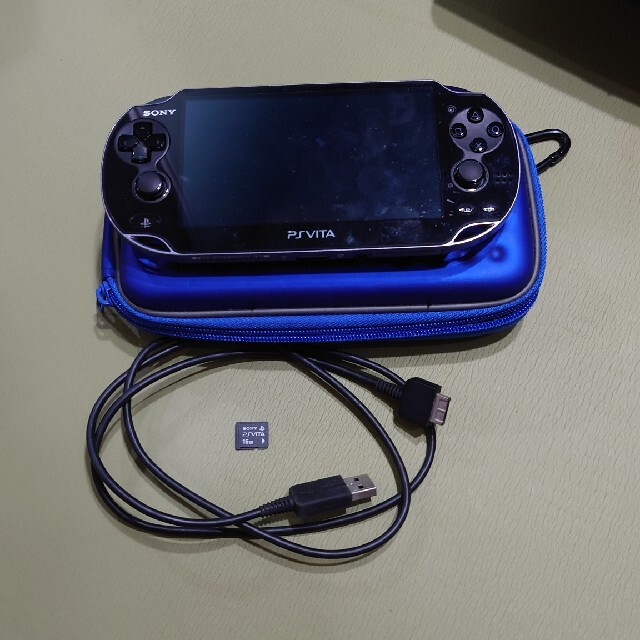 PS　Vita　PCH-1100